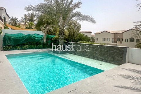 Villa in Jumeirah Golf Estates, Dubai 4 bedrooms, 512 sq.m. № 44374 - photo 17