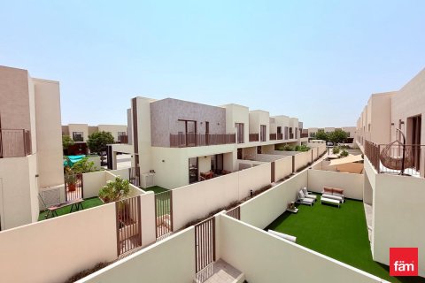 Townhouse in Dubai 4 bedrooms, 290.1 sq.m. № 47037 - photo 12