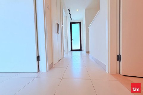 Townhouse in Dubai 4 bedrooms, 290.1 sq.m. № 47037 - photo 4