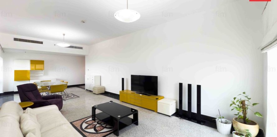 Apartamento en Dubai Sports City, Dubai, 2 dormitorios, 150.3 m², № 47039