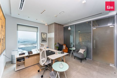 Office in Sheikh Zayed Road, Dubai 130.9 sq.m. № 115652 - photo 20
