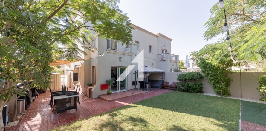 فيلا في دبي 3 غرف نوم, 209.8 م² رقم 70804