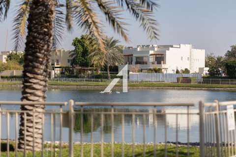 فيلا في دبي 3 غرف نوم, 209.8 م² رقم 70804 - صورة 30