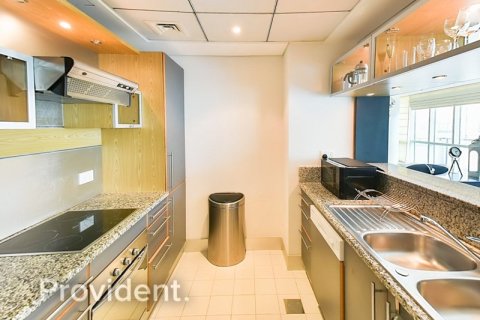 Appartement à AL MAJARA TOWERS à Dubai Marina, Dubai, 2 chambres, № 30694 - photo 16