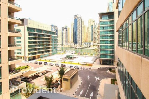 Appartement à AL MAJARA TOWERS à Dubai Marina, Dubai, 2 chambres, № 30694 - photo 11