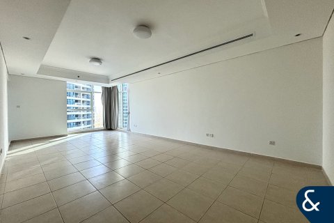 Apartment in Jumeirah Lake Towers, Dubai 2 bedrooms, 153 sq.m. № 74994 - photo 7