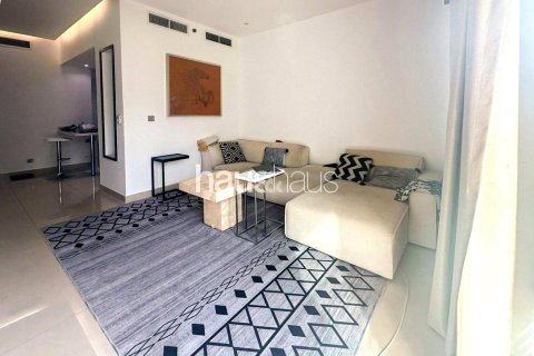 Apartment in Business Bay, Dubai 1 bedroom, 92 sq.m. № 43620 - photo 6