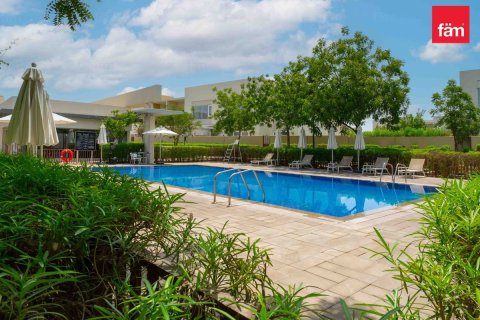 Apartment in Dubai 2 bedrooms, 153.2 sq.m. № 123736 - photo 17