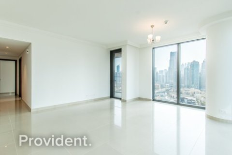 Appartement à BOULEVARD POINT à Downtown Dubai (Downtown Burj Dubai), Dubai, 2 chambres, № 30826 - photo 4
