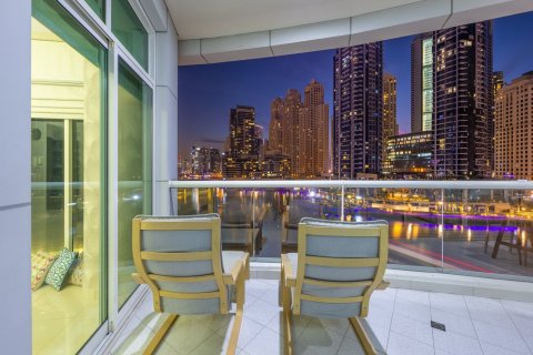 Apartment in Dubai Marina, Dubai 2 bedrooms, 156 sq.m. № 120451 - photo 15