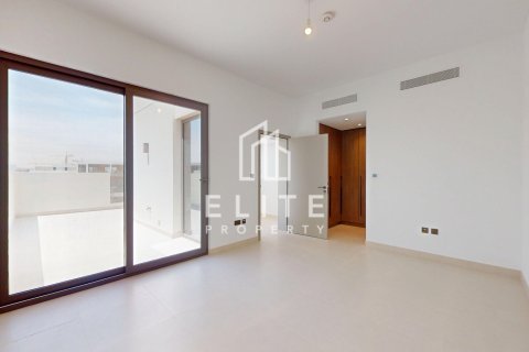 Villa in Aura, Tilal Al Ghaf, Dubai 4 bedrooms № 85518 - photo 7