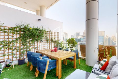 Apartment in Dubai 5 bedrooms, 333 sq.m. № 85519 - photo 2