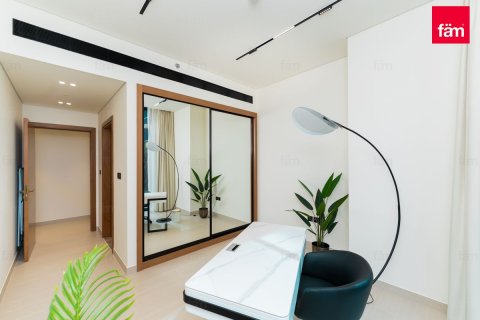 Apartamento en Business Bay, Dubai, 2 dormitorios, 135.7 m², № 55898 - foto 8