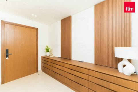 Apartamento en Business Bay, Dubai, 2 dormitorios, 135.7 m², № 55898 - foto 3