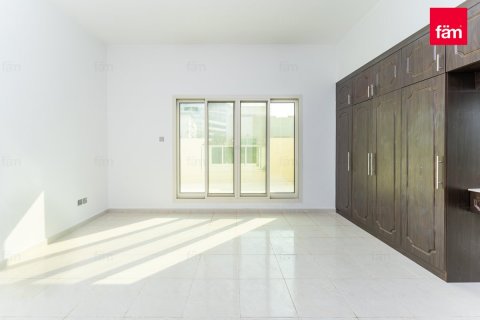 Villa en Dubai, 4 dormitorios, 569.9 m², № 55888 - foto 15