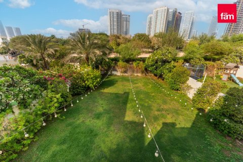 Villa en Dubai, 4 dormitorios, 569.9 m², № 55888 - foto 22