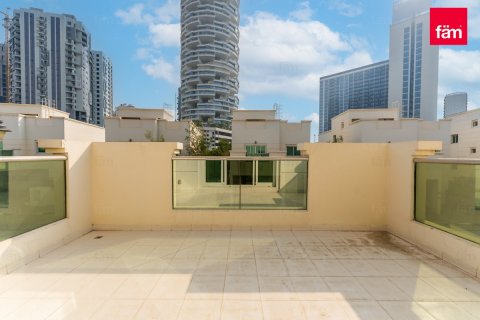 Villa en Dubai, 4 dormitorios, 569.9 m², № 55888 - foto 16