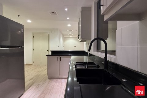 Apartamento en Dubai, 1 dormitorio, 109.8 m², № 96234 - foto 8