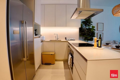 Снять в аренду квартиру в Дубае: 2 спальни, 108м², № 96231 - фото 13