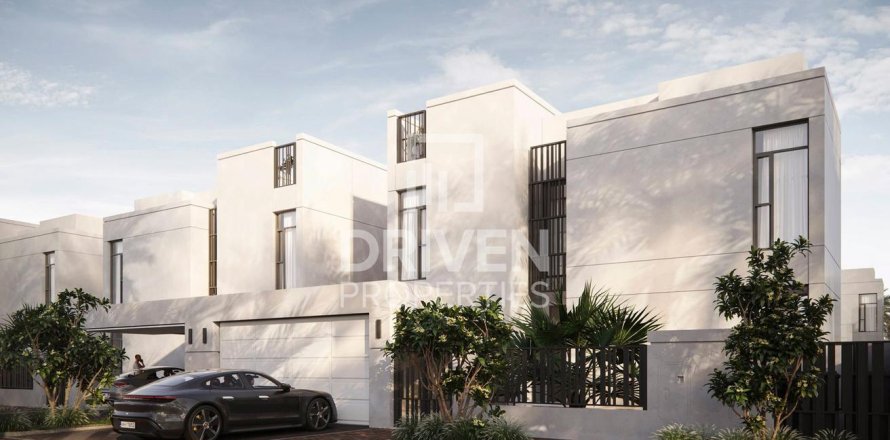 Villa en Jumeirah Park, Dubai, 5 dormitorios, 557 m², № 86708