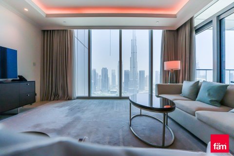 Apartamento en Downtown Dubai (Downtown Burj Dubai), Dubai, 3 dormitorios, 202.6 m², № 43009 - foto 1