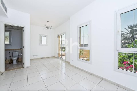 Villa à The Springs, Dubai, 2 chambres, 250 m², № 57285 - photo 11