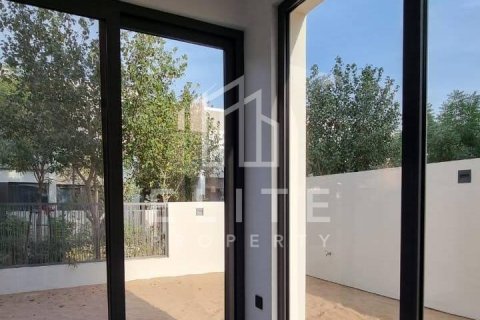 Villa in Aura, Tilal Al Ghaf, Dubai 3 bedrooms № 42165 - photo 5