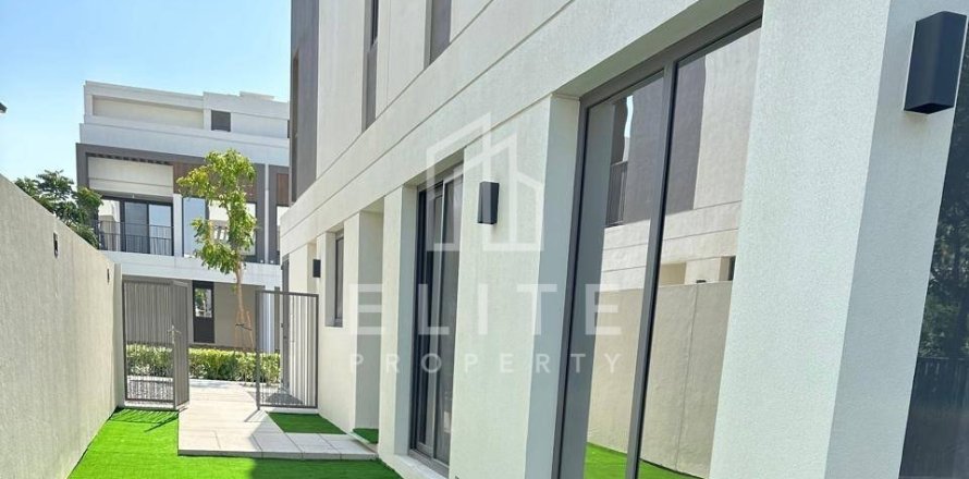 Villa in Aura, Tilal Al Ghaf, Dubai 3 bedrooms № 42165