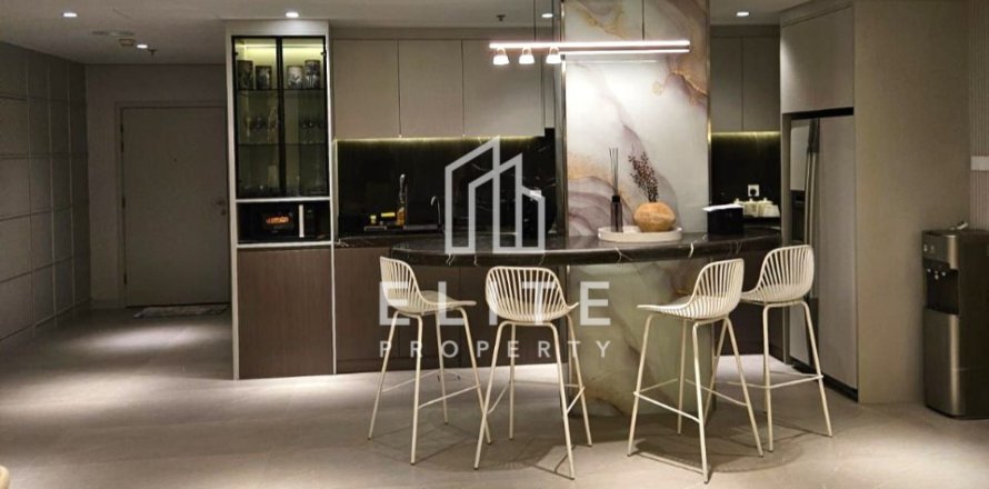 Apartment in Marina View, Dubai Marina, Dubai 3 bedrooms, 201 sq.m. № 42167
