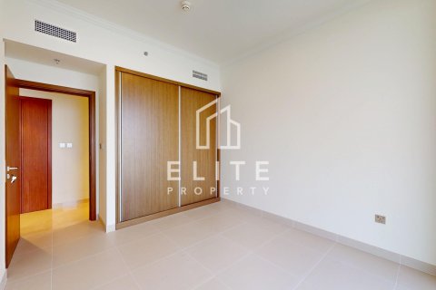 Apartment in EMAAR Beachfront, Dubai Harbour, Dubai 3 bedrooms, 171 sq.m. № 42164 - photo 12