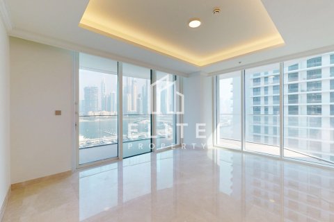 Apartment in EMAAR Beachfront, Dubai Harbour, Dubai 3 bedrooms, 171 sq.m. № 42164 - photo 23