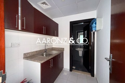 Oficina en Business Bay, Dubai, 105 m², № 95984 - foto 8