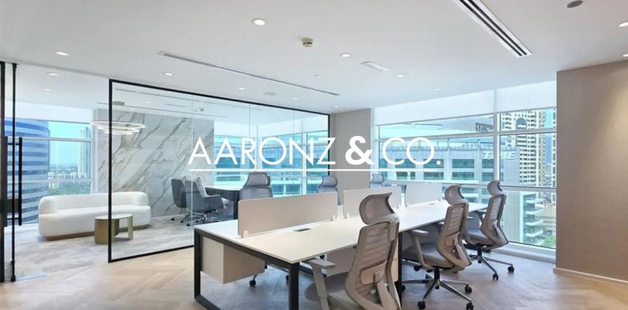 Oficina en Al Barsha, Dubai, 114 m², № 95983