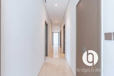 Appartement à Downtown Dubai (Downtown Burj Dubai), Dubai, 4 chambres, 214 m², № 137421 - photo 8