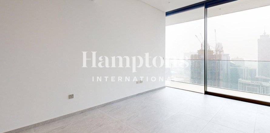 Apartment in Marasi Business Bay, Business Bay, Dubai 4 bedrooms, 249.63 sq.m. № 137418