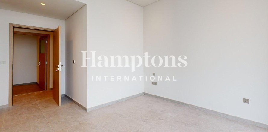 Apartment in Marasi Business Bay, Business Bay, Dubai 4 bedrooms, 240.712 sq.m. № 137415