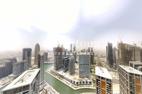 Apartment in Marasi Business Bay, Business Bay, Dubai 4 bedrooms, 249.72326400 sq.m. № 137416 - photo 25
