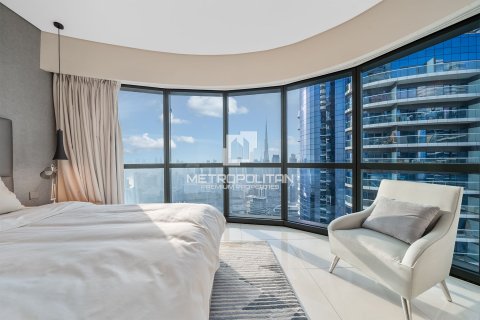Apartment in DAMAC Towers by Paramount, Business Bay, Dubai 3 bedrooms, 162 sq.m. № 73173 - photo 17