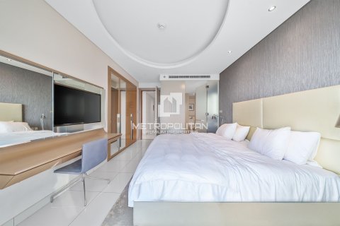 Apartment in DAMAC Towers by Paramount, Business Bay, Dubai 3 bedrooms, 162 sq.m. № 73173 - photo 11