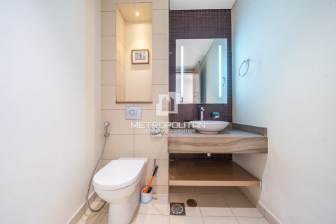 Apartment in DAMAC Towers by Paramount, Business Bay, Dubai 3 bedrooms, 162 sq.m. № 73173 - photo 22