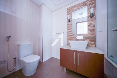 Apartment in DIFC, Dubai 1 bedroom, 83 sq.m. № 95220 - photo 11