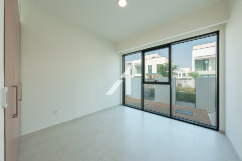 Villa en Arabian Ranches 3, Dubai, 4 dormitorios, 450 m², № 95224 - foto 26