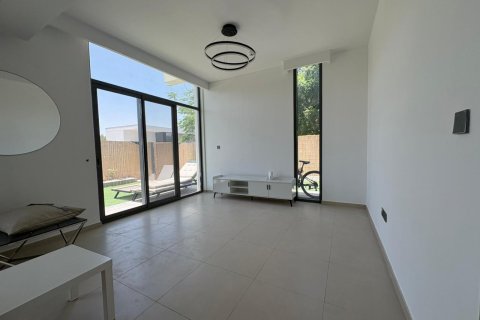Townhouse in Dubai 4 bedrooms, 248 sq.m. № 109597 - photo 16