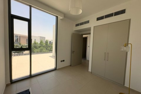 Townhouse in Dubai 4 bedrooms, 248 sq.m. № 109597 - photo 7