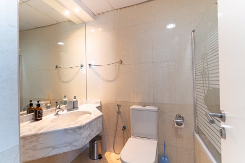 Apartment in Dubai Marina, Dubai 2 bedrooms, 154 sq.m. № 109595 - photo 14