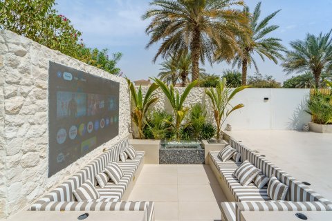 Villa à Dubai, 5 chambres, 409 m², № 109596 - photo 6