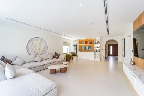 Villa à Dubai, 5 chambres, 409 m², № 109596 - photo 10