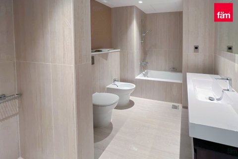 Снять в аренду виллу в Пальме Джумейре, Дубай: 5 спален, 263.8м², № 135238 - фото 10