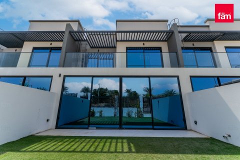 Villa à Al Furjan, Dubai, 5 chambres, 224 m², № 47517 - photo 2