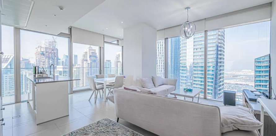 Apartment in Dubai Marina, Dubai 3 bedrooms, 168 sq.m. № 139674